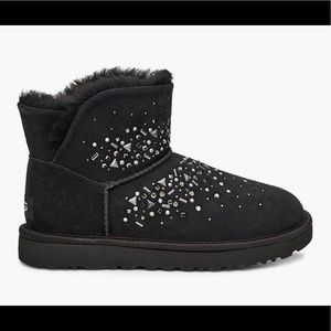 UGG-NWOTClassic Galaxy Bling Mini Black Suede Fur